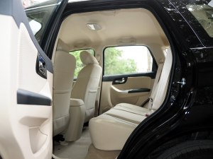 S7 2013 2.0L Զ